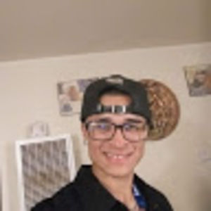 Meet your Posher, Luis